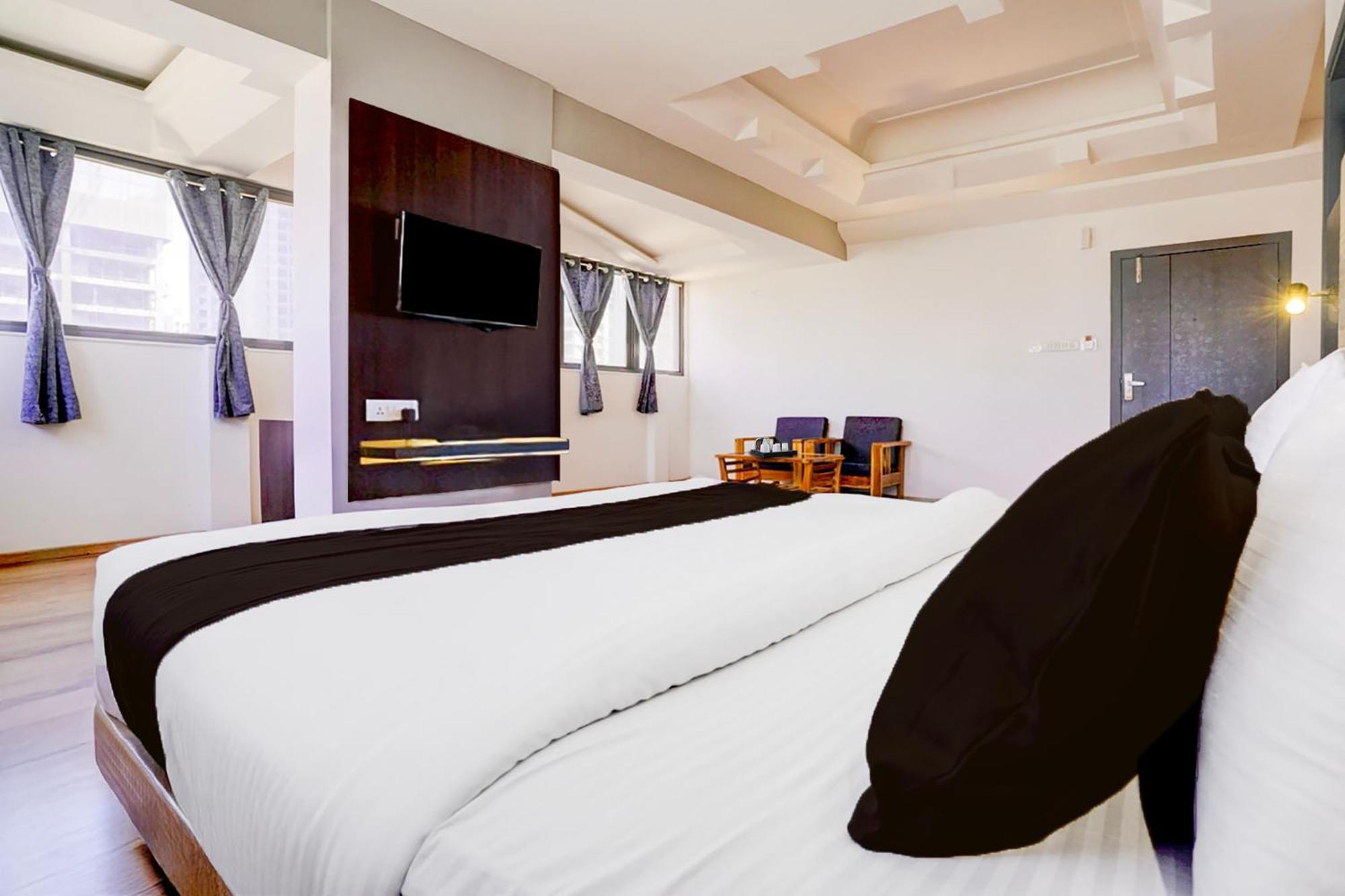 Super Townhouse Bombay Exhibition Centre Goregaon Exterior photo